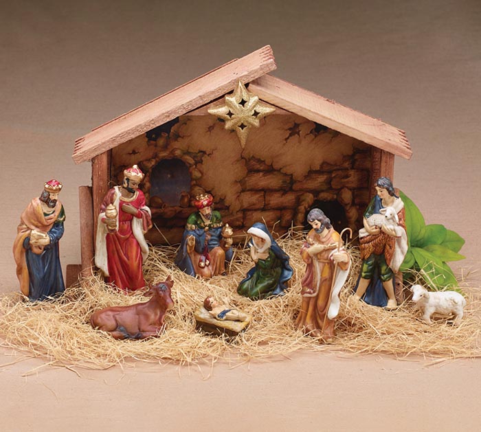 10 Pieces With Creche Nativity
