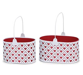 TIN NESTED HEART BASKETS